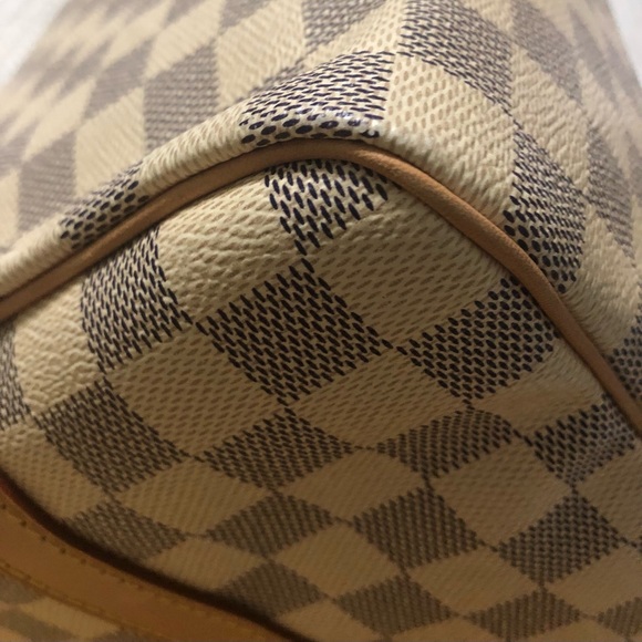 Louis Vuitton Speedy Bandouliere 30 in Damier Azur - Picture 12 of 17